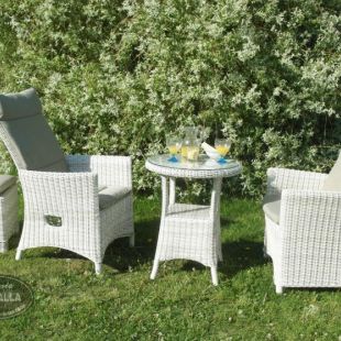 Wetterfeste Balkonmöbel - Sesselset aus Polyrattan + Tisch und Hocker